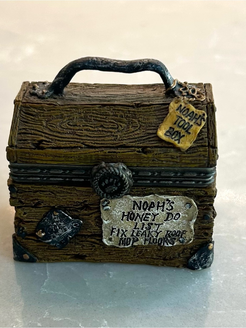 Boyds Bears Noah's Tool Box Figurine